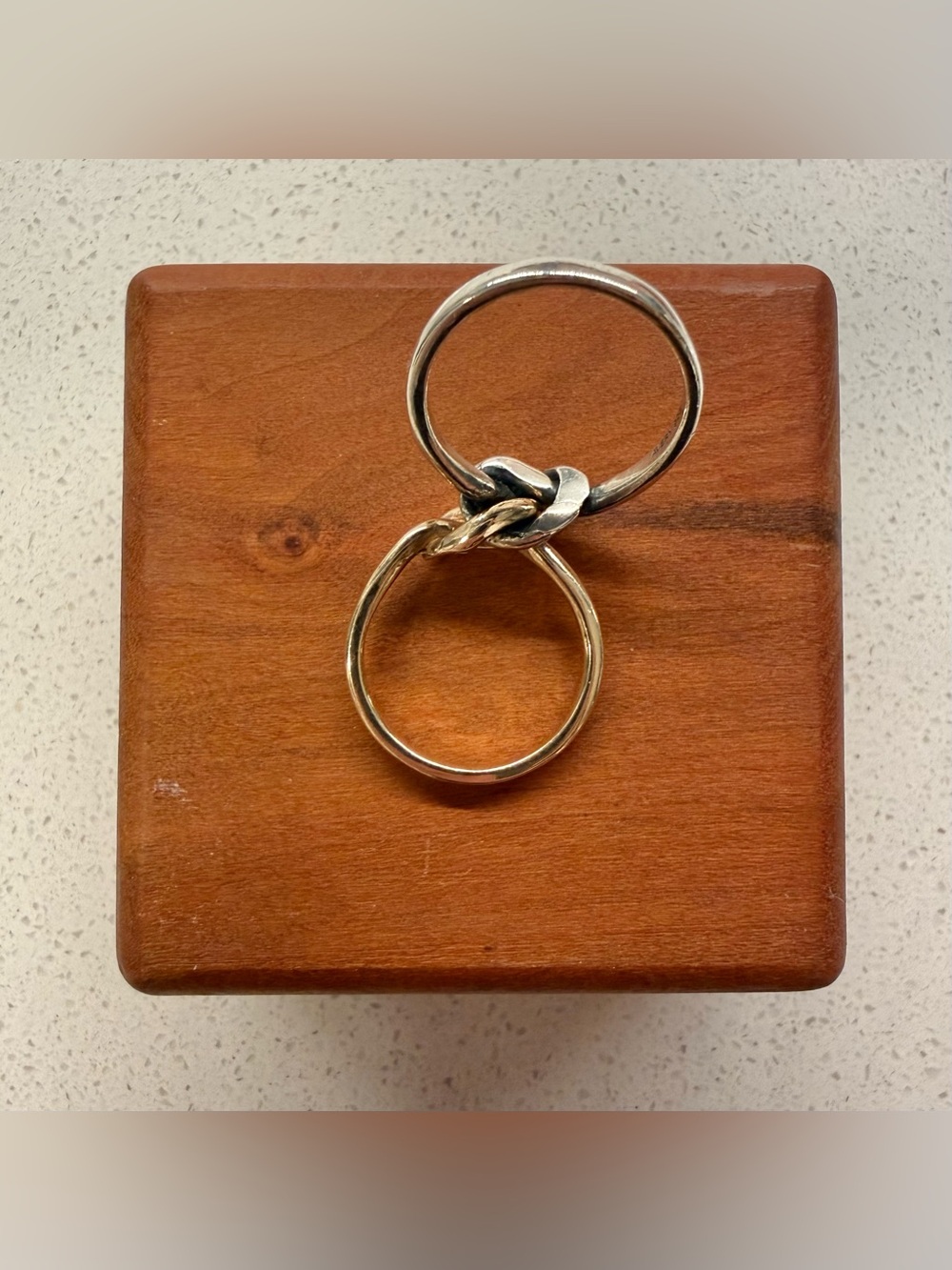 James Avery Original Lovers' Knot Ring 14K Yellow Gold Sterling Silver size 7.5 - Picture 12 of 16